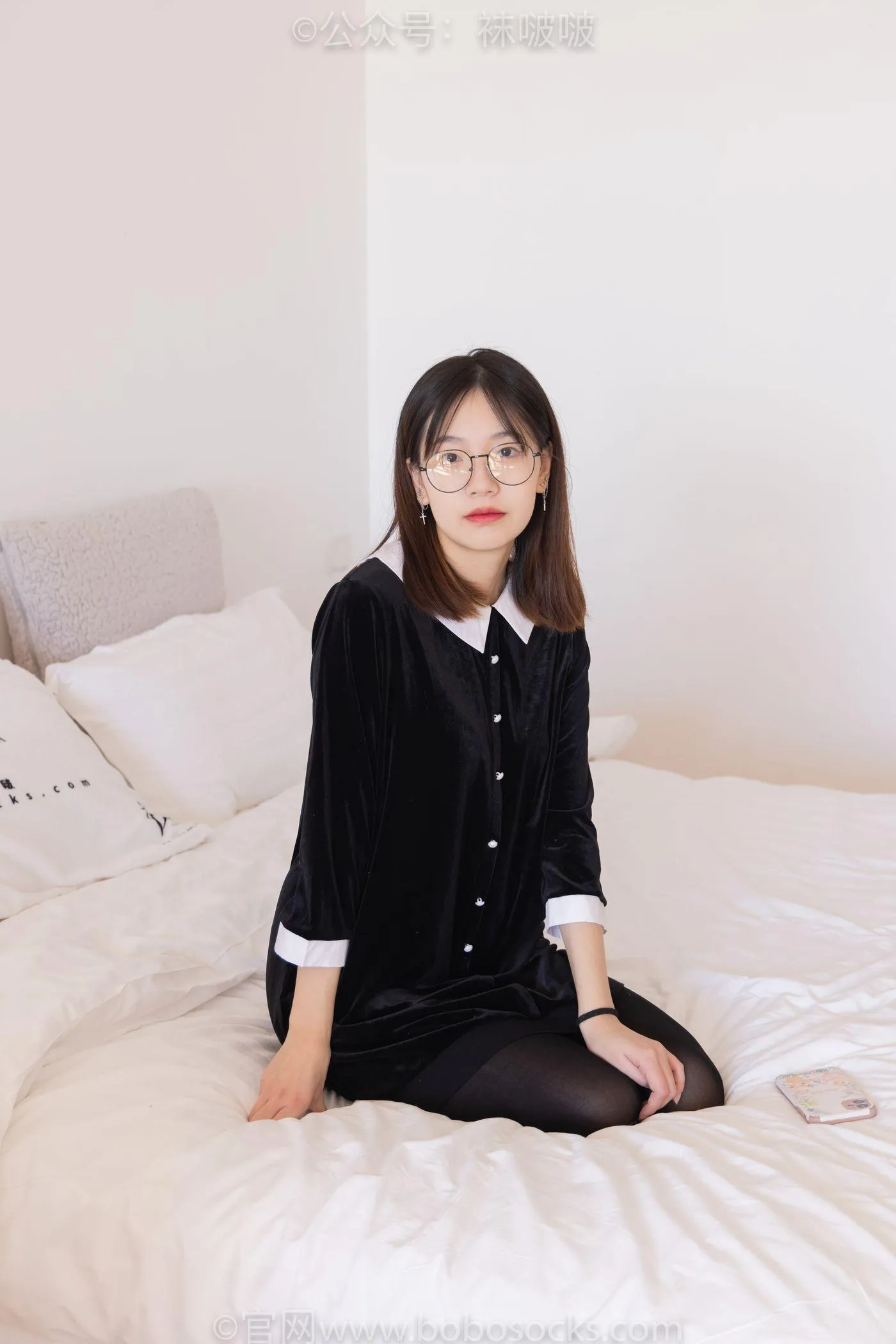 [BoBoSocks袜啵啵]NO.053 小甜豆-皮鞋、厚黑丝、黑色蕾丝船袜 [143P]插图9